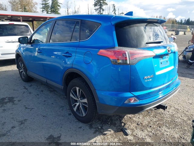Toyota Rav4 Xle 2018 2T3RFREV3JW800383 Image 3