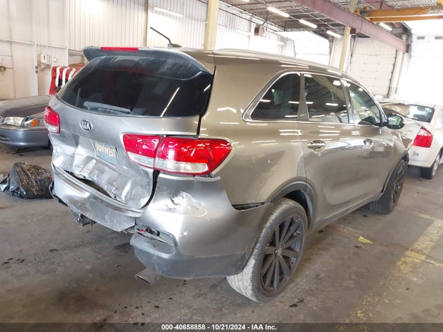 KIA Sorento 3.3l Lx 2016 5XYPGDA58GG137199 Image 4