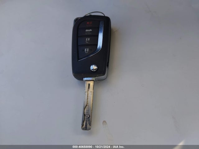 Toyota Corolla Hybrid Le 2023 JTDBCMFEXP3020145 Image 11
