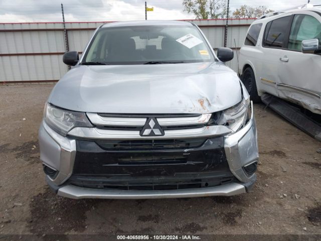 JA4AD2A31HZ017761 Mitsubishi Outlander Es