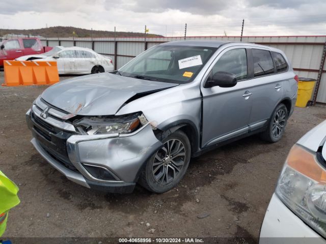 JA4AD2A31HZ017761 Mitsubishi Outlander Es