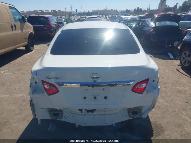 Nissan Altima 2016 1N4AL3AP2GC197454 Image 29