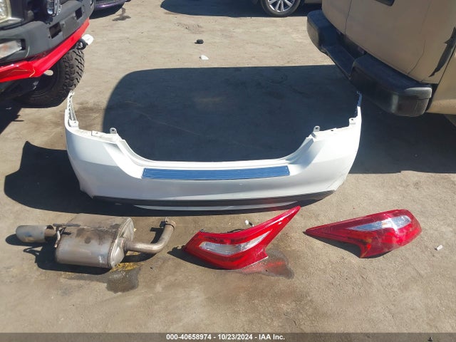 Nissan Altima 2016 1N4AL3AP2GC197454 Image 24