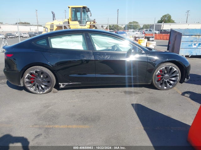 Tesla Model 3 Performance Dual Motor All-wheel Drive 2023 5YJ3E1EC0PF712222 Image 13