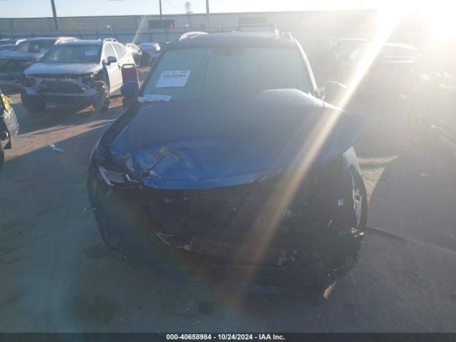 3VV3B7AX7JM043181 Volkswagen Tiguan 2.0t Se/2.0t Sel