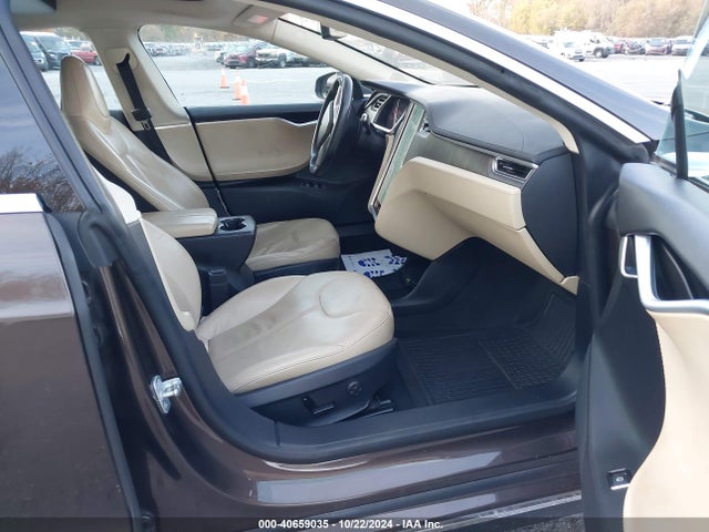 2013 TESLA MODEL S 5YJSA1CNXDFP08881 Photo 4