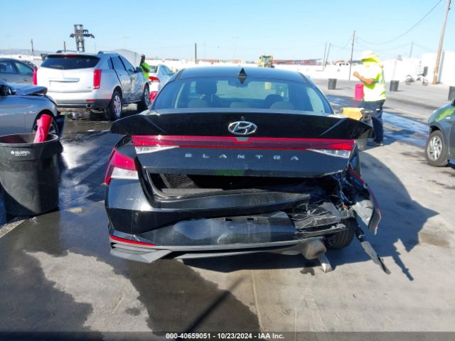 5NPLL4AGXMH024418 Hyundai ELANTRA SE