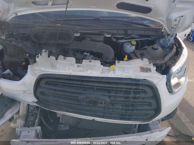 Ford Transit-250 2019 1FTYR1ZM9KKB34825 Image 10