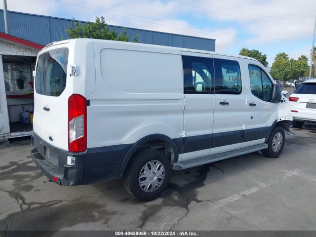 Ford Transit-250 2019 1FTYR1ZM9KKB34825 Image 4
