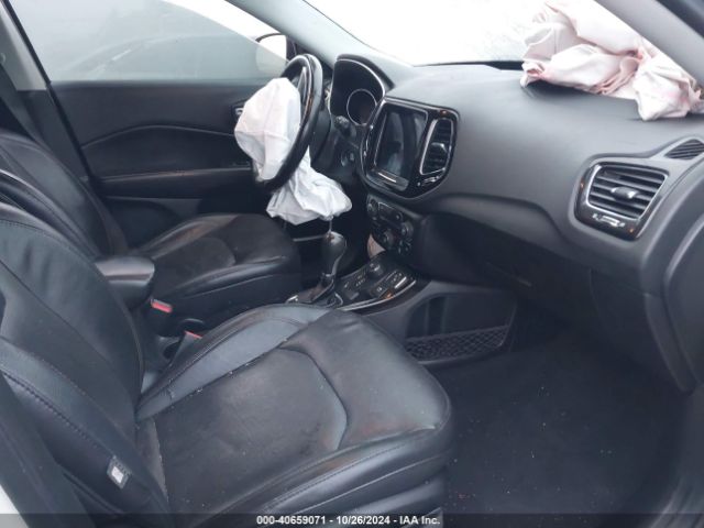 3C4NJDCB5JT290795 Jeep Compass Limited 4x4