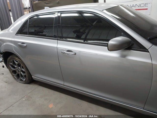 Chrysler 300 300s Awd 2018 2C3CCAGG2JH267655 Image 13