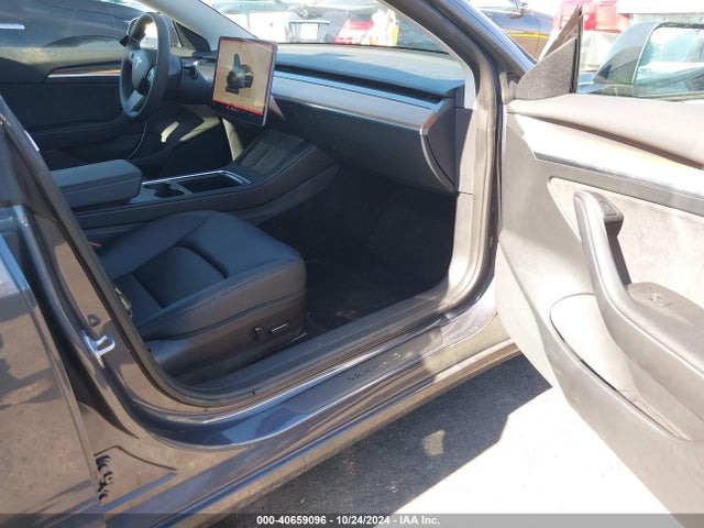 2023 TESLA MODEL 3 5YJ3E1EA3PF382851 Photo 4