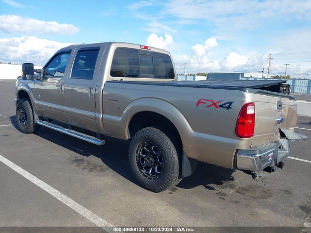 Ford F-250 Lariat 2014 1FT7W2BT3EEA65466 Image 3