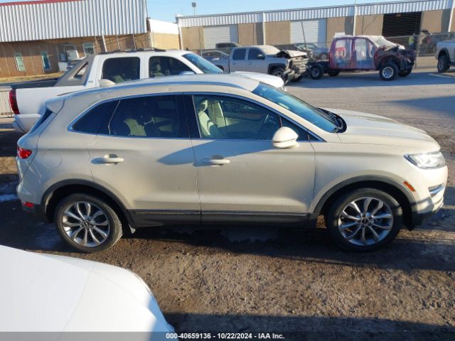 5LMCJ2C97JUL04588 Lincoln MKC SELECT