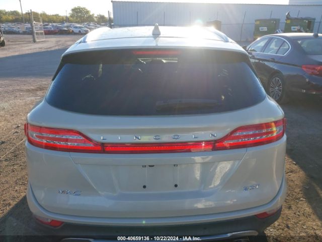 5LMCJ2C97JUL04588 Lincoln MKC SELECT