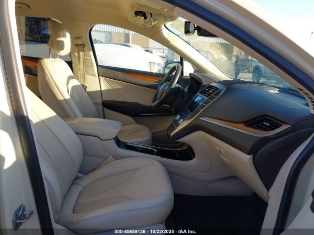 5LMCJ2C97JUL04588 Lincoln MKC SELECT