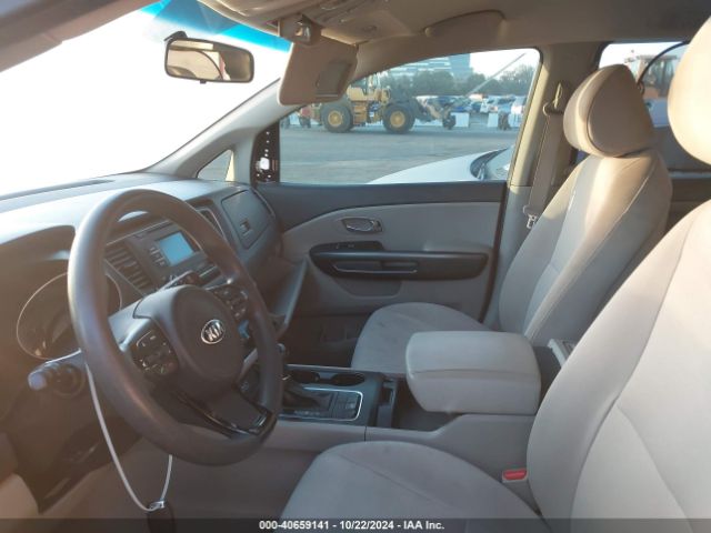 KNDMB5C18F6060417 KIA SEDONA LX