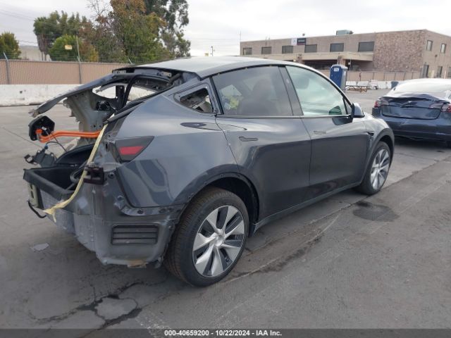 2023 TESLA MODEL Y 7SAYGDEEXPF878303 Photo 3