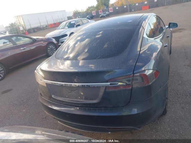 5YJSA1H20EFP63677 Tesla Model S P85d
