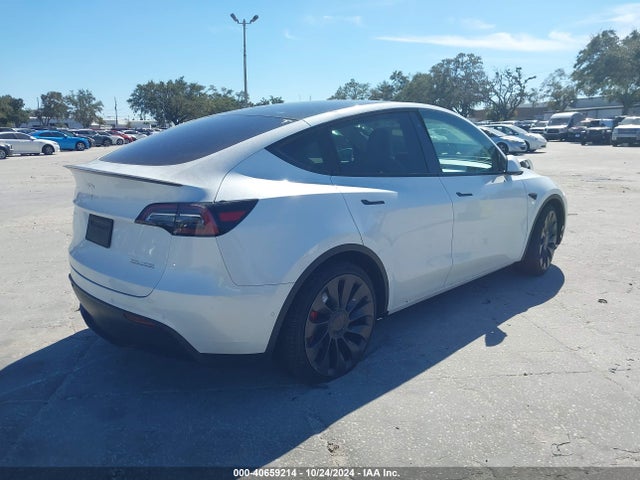 2022 TESLA MODEL Y 7SAYGDEFXNF326323 Photo 3