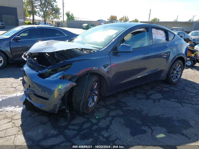 2021 TESLA MODEL Y 5YJYGDEE0MF084144 Photo 1