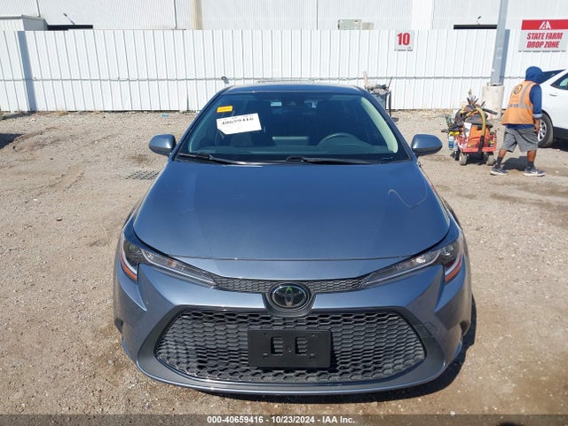 Toyota COROLLA LE 2022 JTDEPMAE3N3028111 Image 12