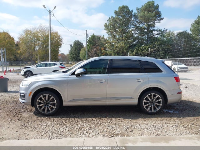 Audi Q7 3.0t Premium 2017 WA1VAAF72HD001906 Image 14
