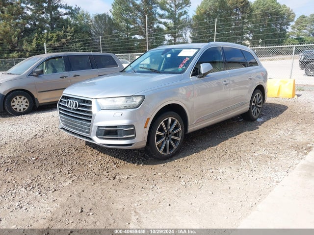 Audi Q7 3.0t Premium 2017 WA1VAAF72HD001906 Image 2