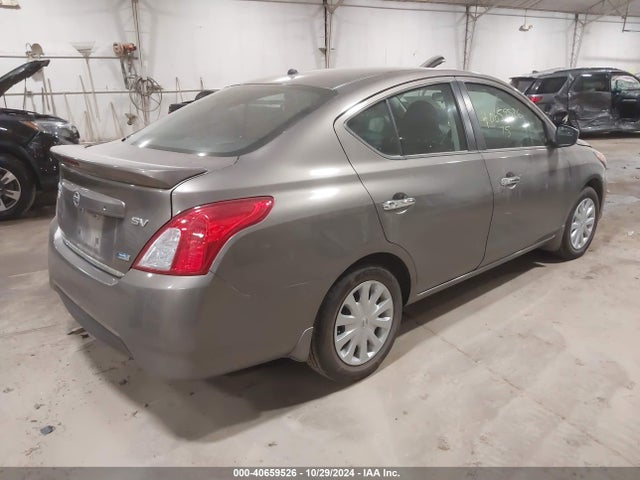 Nissan Versa 1.6 Sv 2015 3N1CN7AP1FL822842 Image 4