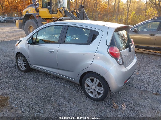 Chevrolet Spark Ls Auto 2014 KL8CB6S92EC411985 Image 3
