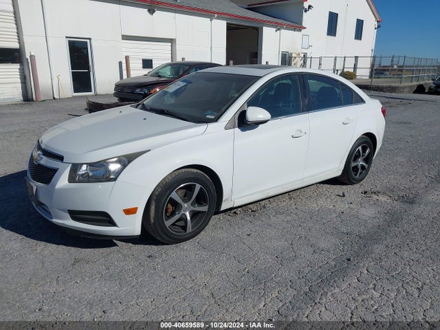 Chevrolet Cruze 1lt Auto 2014 1G1PC5SBXE7318054 Image 2