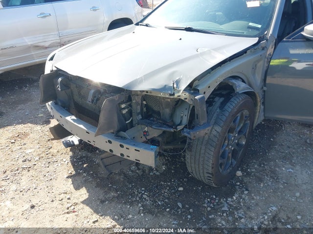 2C3CCAGGXKH655301 Chrysler 300 300s Awd