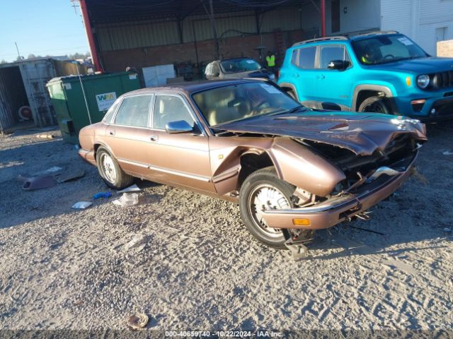 1995 JAGUAR VANDENPLAS SAJKX1749SC725876