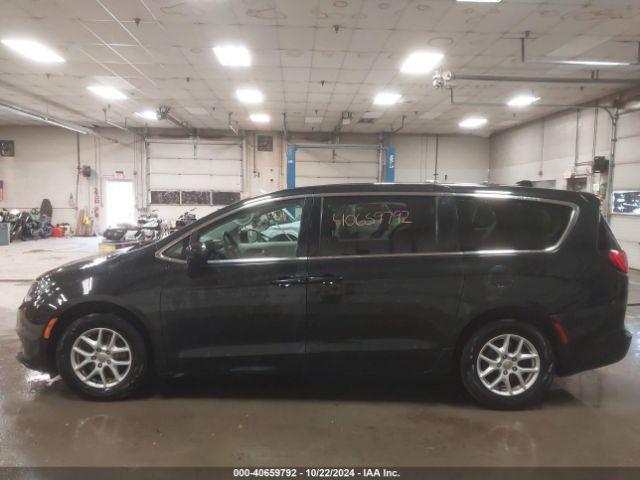 2C4RC1DG3HR593009 Chrysler Pacifica Touring