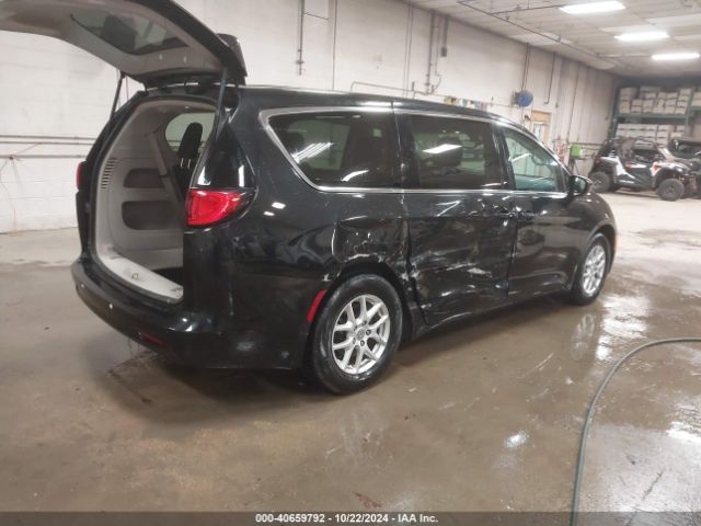2C4RC1DG3HR593009 Chrysler Pacifica Touring