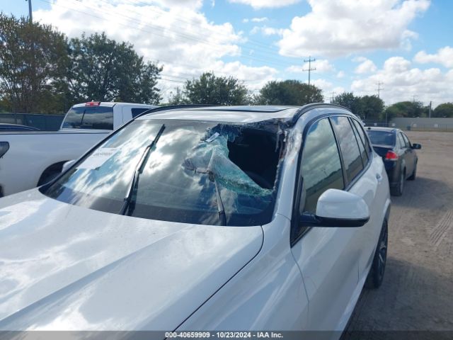 5UX13EU02S9X94726 BMW X5 Sdrive40i