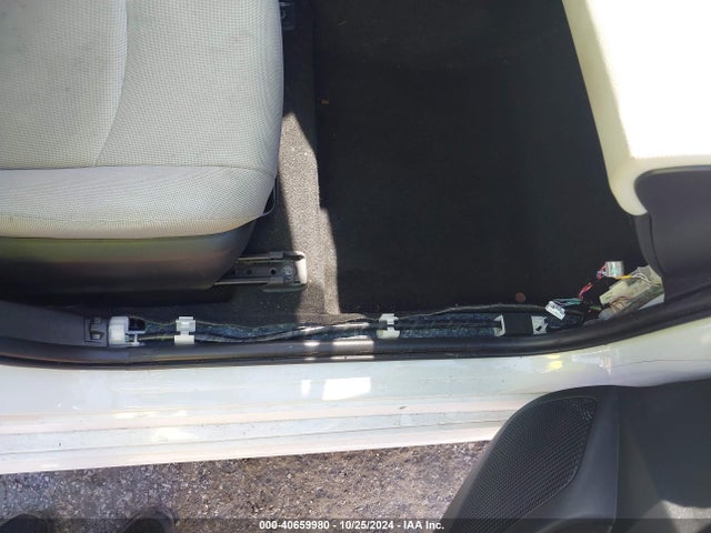 Toyota COROLLA LE 2020 5YFEPRAE1LP025726 Image 12