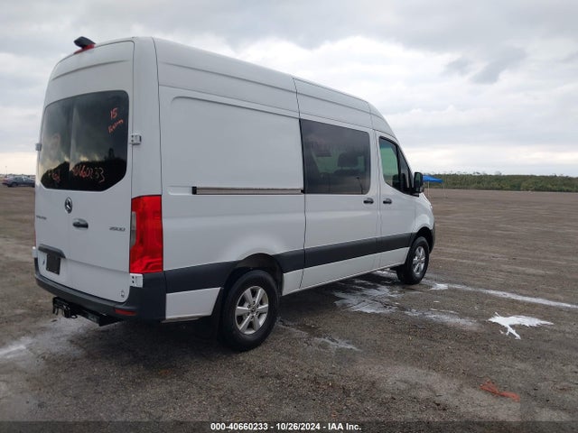 WD4PF0CD2KP042004 Mercedes-Benz Sprinter 2500 High Roof V6/standard Roof V6