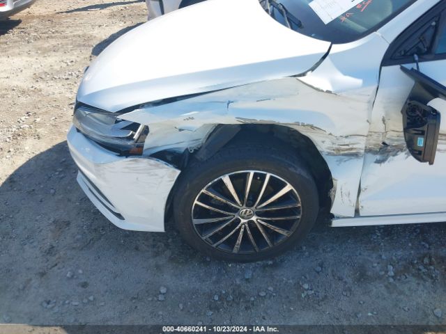 3VWD17AJ0HM388254 Volkswagen Jetta 1.8t Sport