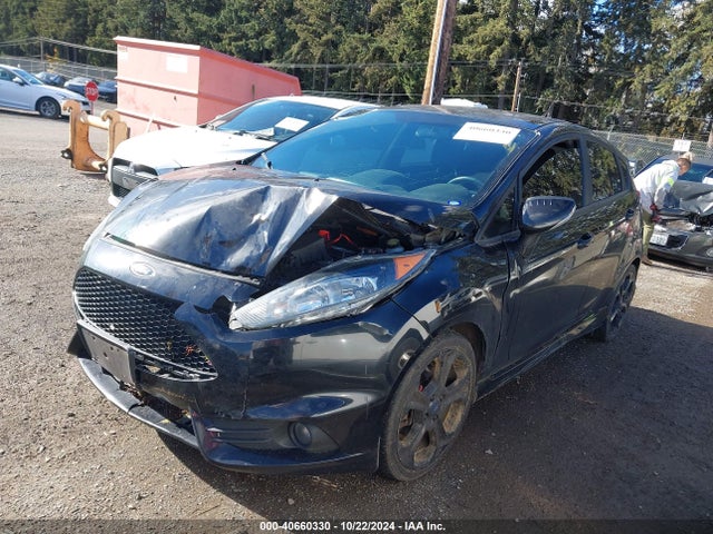 Ford FIESTA ST 2016 3FADP4GX8GM204601 Image 2
