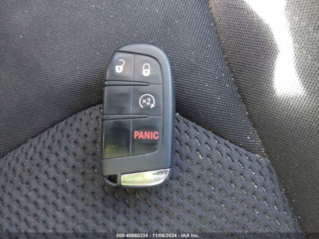 ZACNJBBB9LPL95983 Jeep Renegade Altitude 4x4