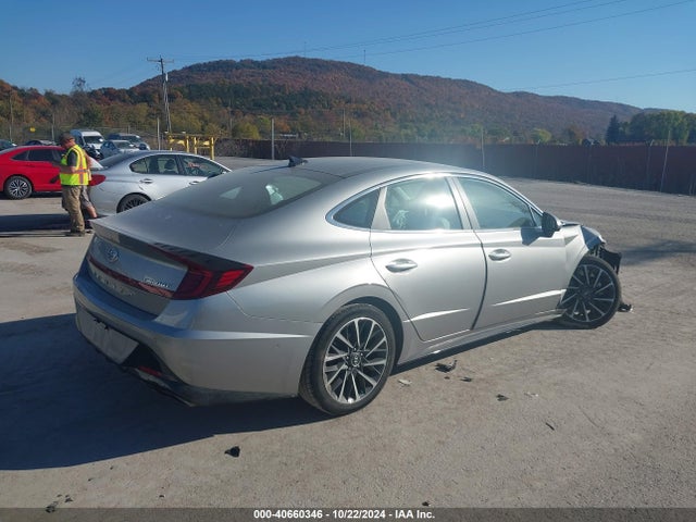 Hyundai Sonata Limited 2020 5NPEH4J22LH013202 Image 4