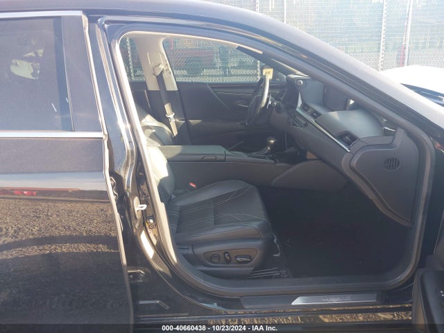 Lexus Es 300h Luxury 2019 JTHB21B17K2001649 Image 5