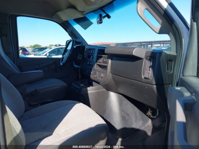 1GCWGBFF1H1102247 Chevrolet Express 2500 Work Van