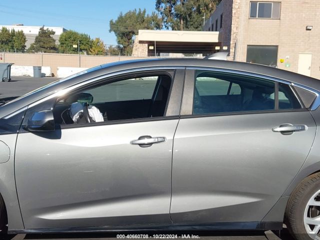1G1RD6S54HU205843 Chevrolet Volt Premier