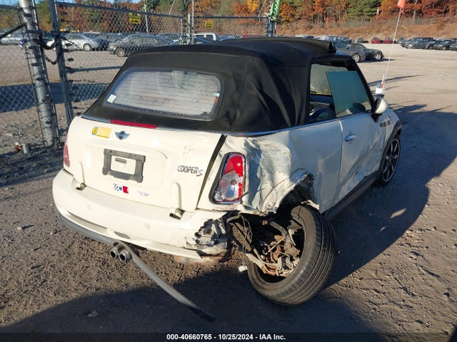 2008 MINI COOPER S WMWRH33598TL96722 Photo 3