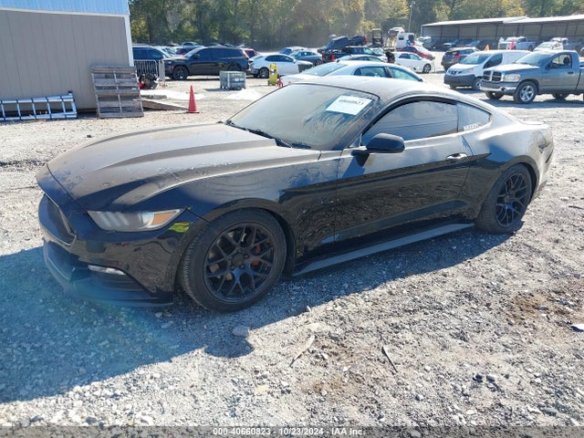 Ford Mustang V6 2015 1FA6P8AM9F5337046 Image 2