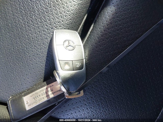 55SWF8EB1KU285053 Mercedes-Benz C 300 4matic