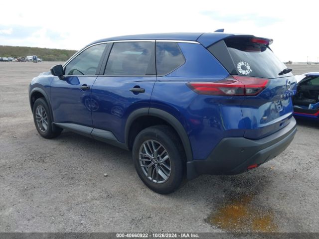 JN8AT3AA8MW011971 Nissan Rogue S Fwd