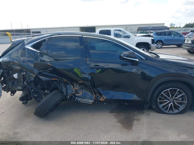 Lexus NX 350H 2024 JTJAKCEZ5R2023862 Image 13